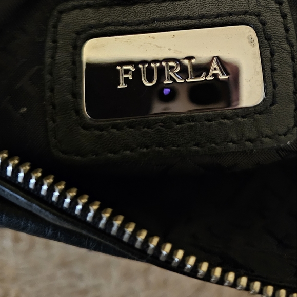 Furla Black Nylon and Leather hobo bag EUC - Picture 12 of 16